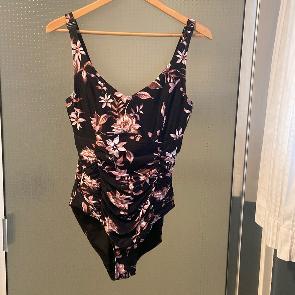 Artesands Floral swimsuit